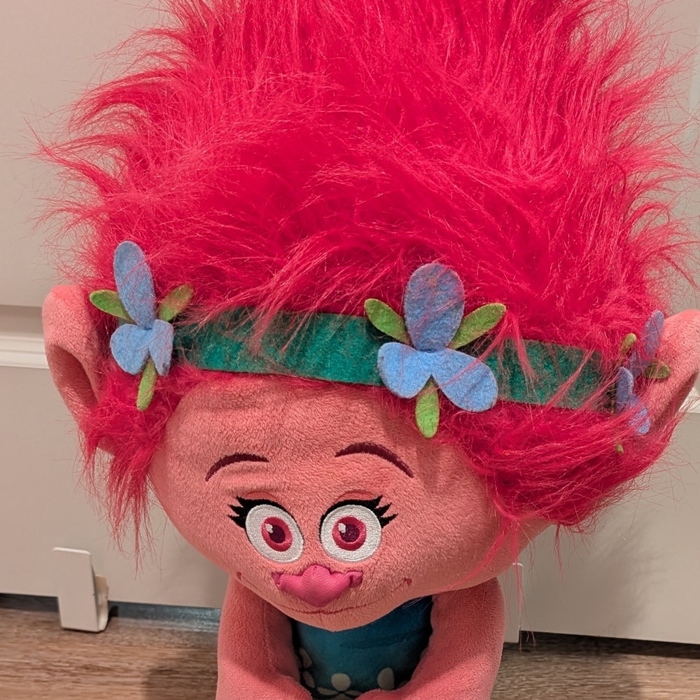 Extra Jumbo Trolls Poppy Plush Easter Basket 26” Pink DreamWorks Eggs
